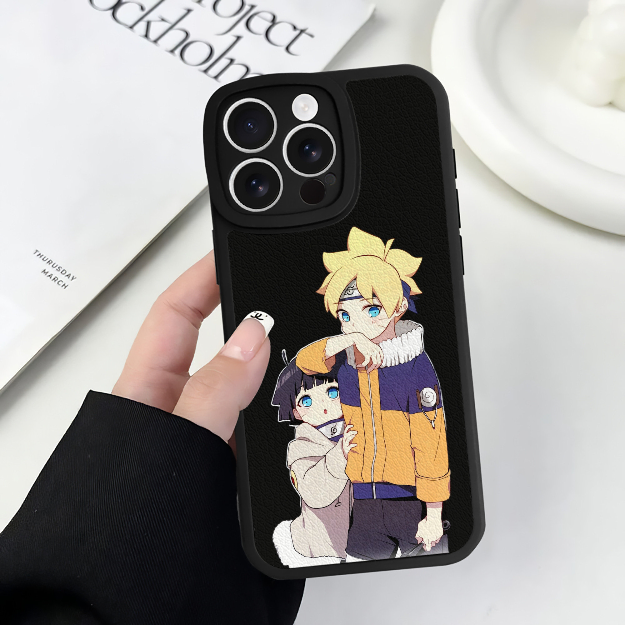 （画像用） NARUTO -ナルト- うずまき ボルト Uzumaki Boruto 【iPhone 16シリーズ対応】シリコンスマホケース（レザー調） 材質：シリコン